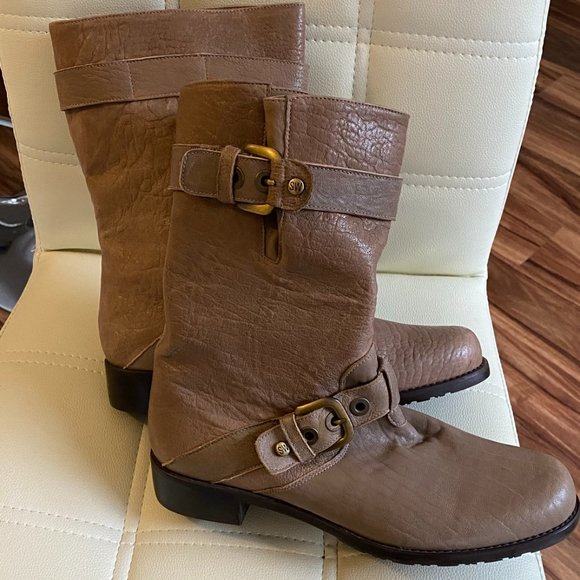 Stuart Weitzman Leather Saddle Booties - Picture 3 of 4